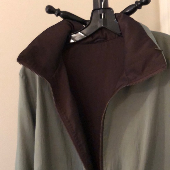 Reversible rain jacket - Picture 4 of 4